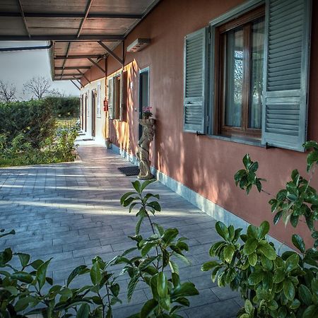My Svago Hotel Mariglianella Bagian luar foto
